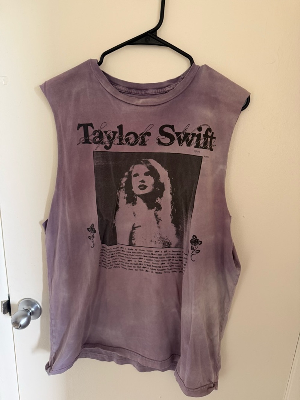 Taylor Swift Graphic Muscle Tank - Speak now TV 💜💜